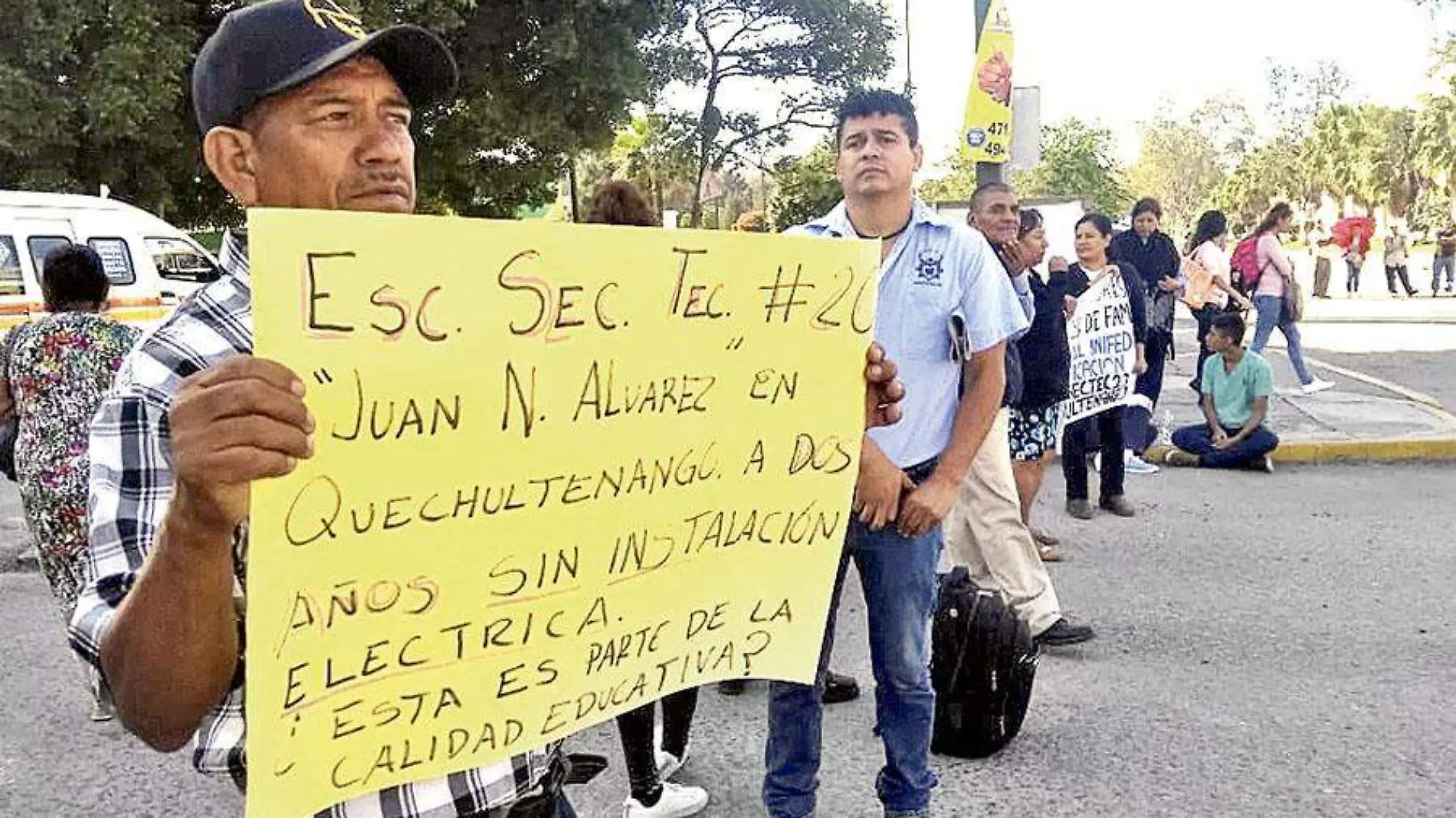 Protesta padres de familia Chilpo